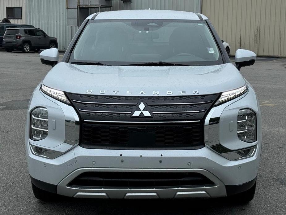 used 2023 Mitsubishi Outlander car, priced at $24,573