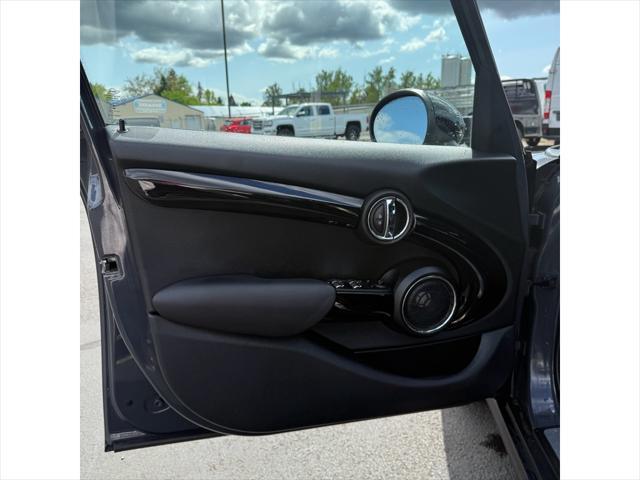 used 2019 MINI Hardtop car, priced at $23,998