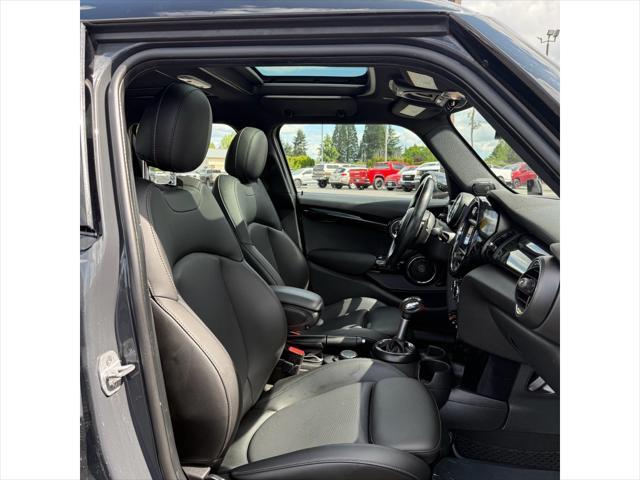 used 2019 MINI Hardtop car, priced at $23,998