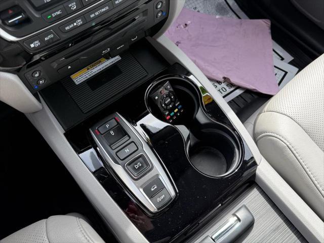 used 2020 Honda Pilot car, priced at $29,992