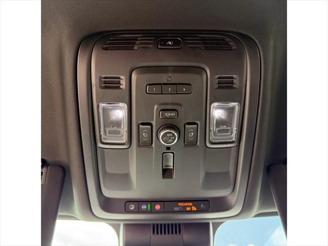new 2024 GMC Yukon XL car, priced at $94,485