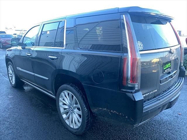 used 2015 Cadillac Escalade car, priced at $27,272