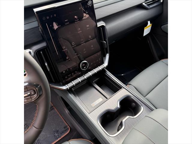 new 2025 GMC Acadia car, priced at $61,520