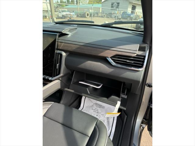 new 2025 GMC Acadia car, priced at $65,650