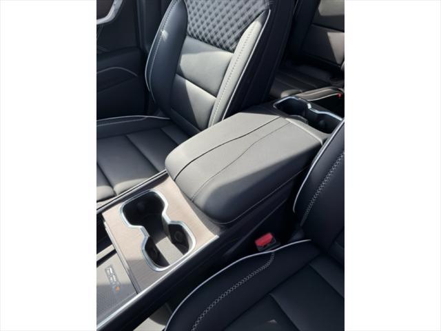 new 2025 GMC Acadia car, priced at $65,650