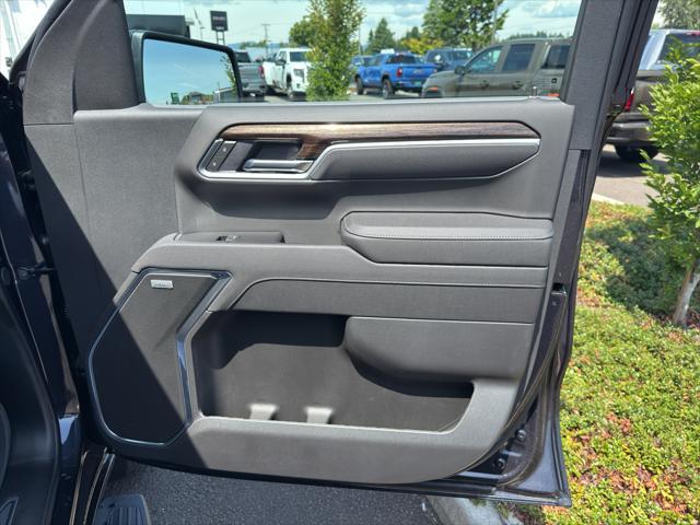 new 2025 GMC Sierra 1500 car, priced at $67,900