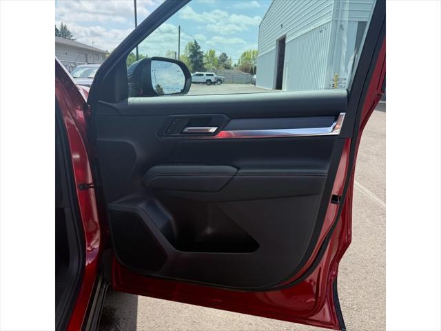 new 2025 GMC Terrain car, priced at $34,040