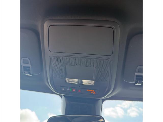 new 2025 GMC Terrain car, priced at $34,040
