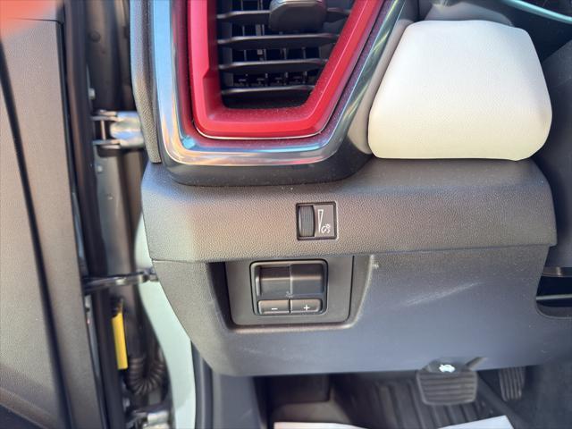 used 2024 GMC Canyon car, priced at $51,555
