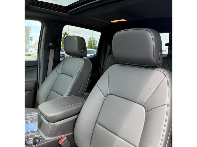 new 2025 GMC Canyon car, priced at $50,440