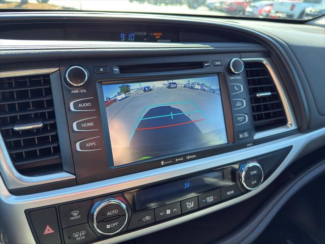 used 2018 Toyota Highlander car, priced at $28,482