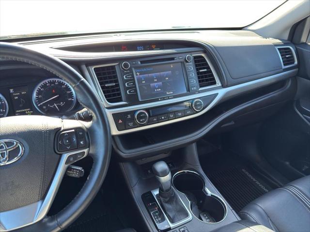 used 2018 Toyota Highlander car, priced at $28,482