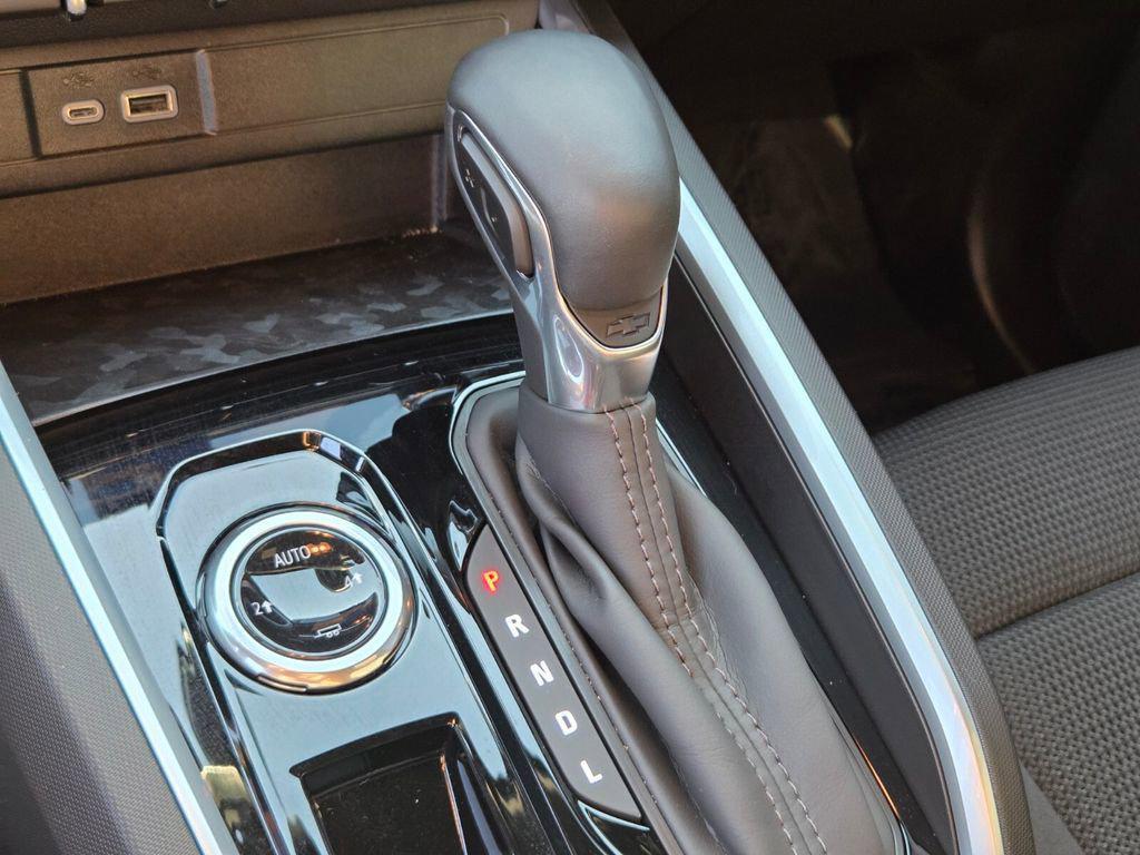 new 2025 Chevrolet Colorado car, priced at $40,285