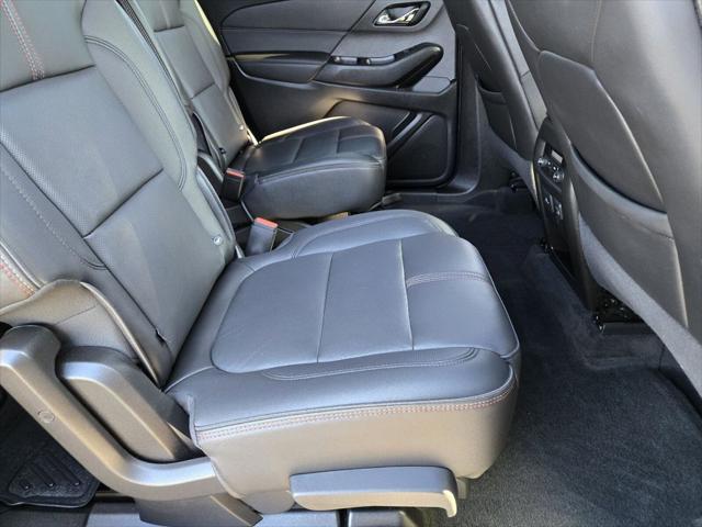 used 2022 Chevrolet Traverse car, priced at $35,993