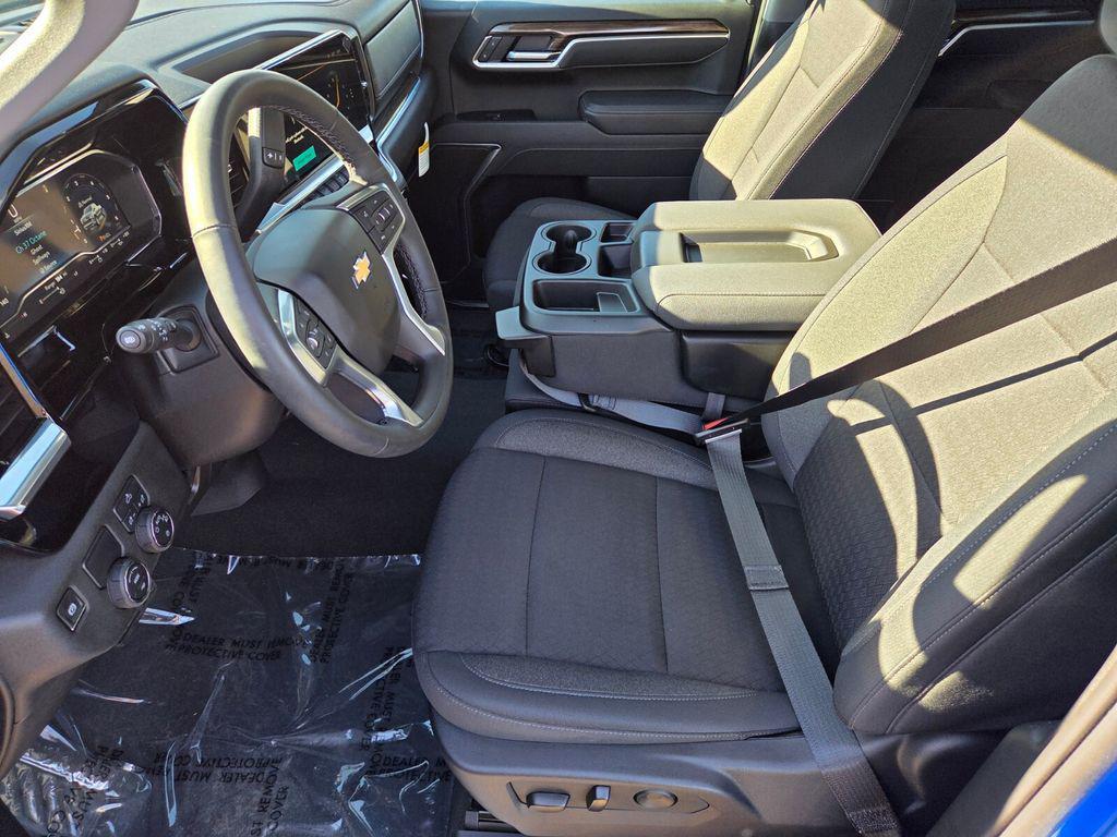 new 2025 Chevrolet Silverado 1500 car, priced at $52,585