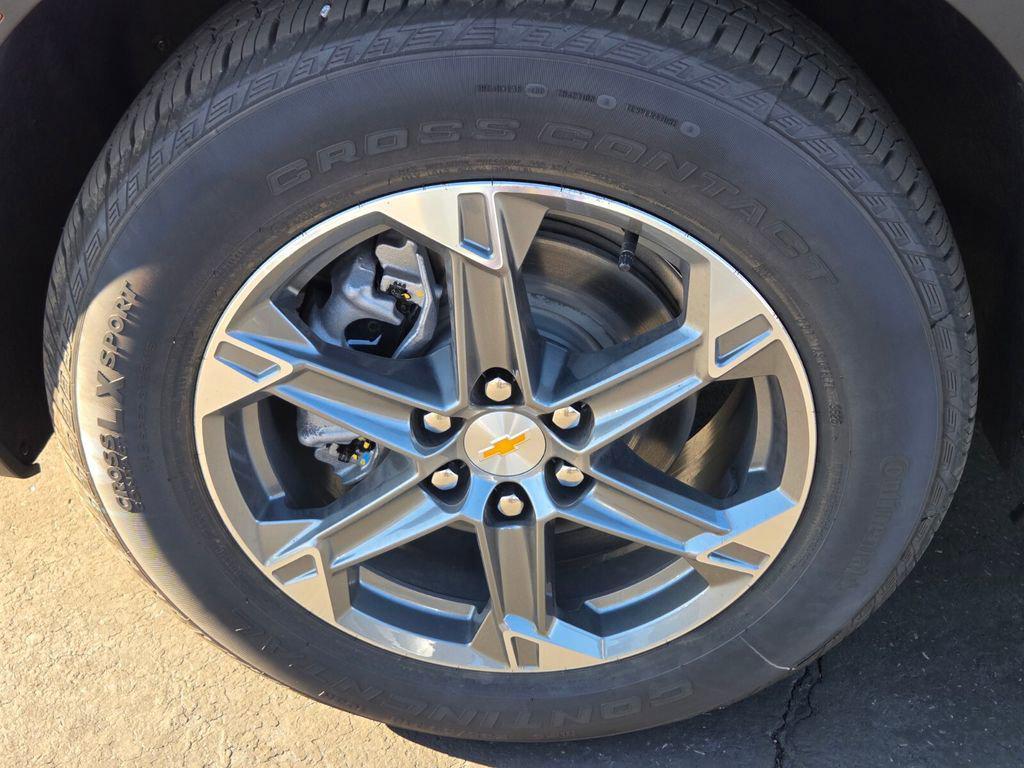 new 2026 Chevrolet Blazer car, priced at $33,071