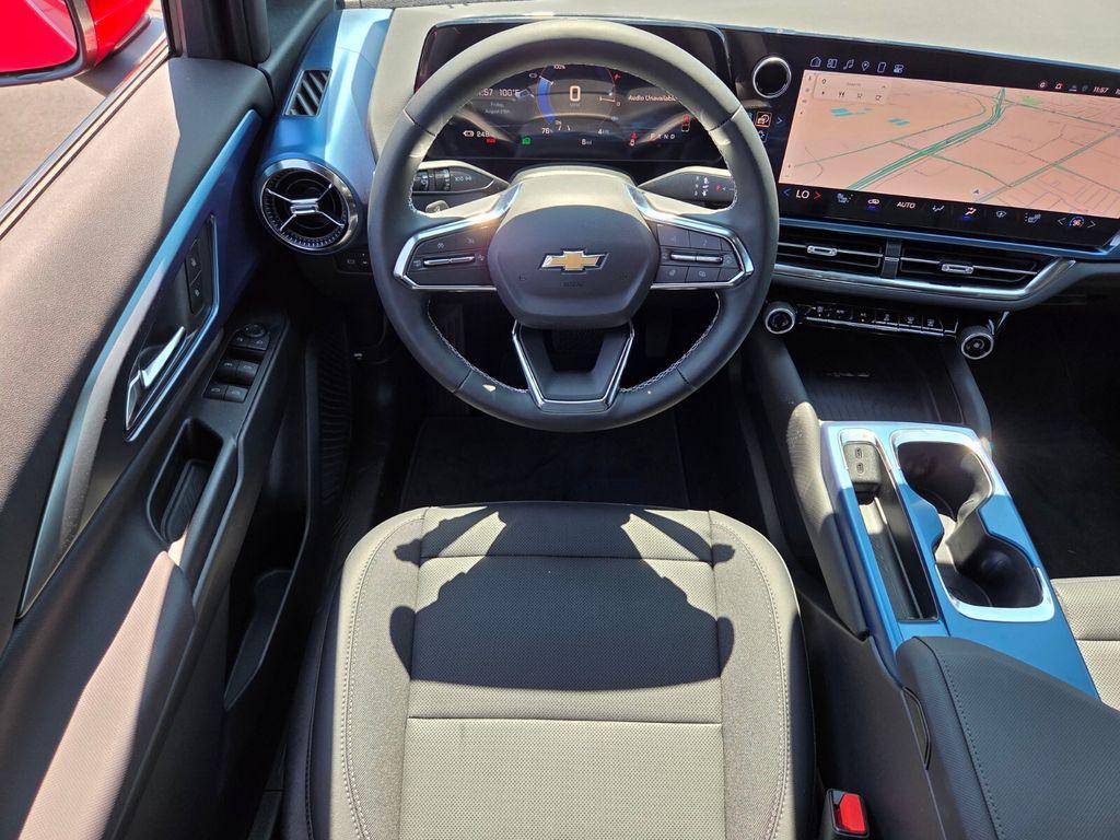new 2025 Chevrolet Equinox EV car, priced at $44,355