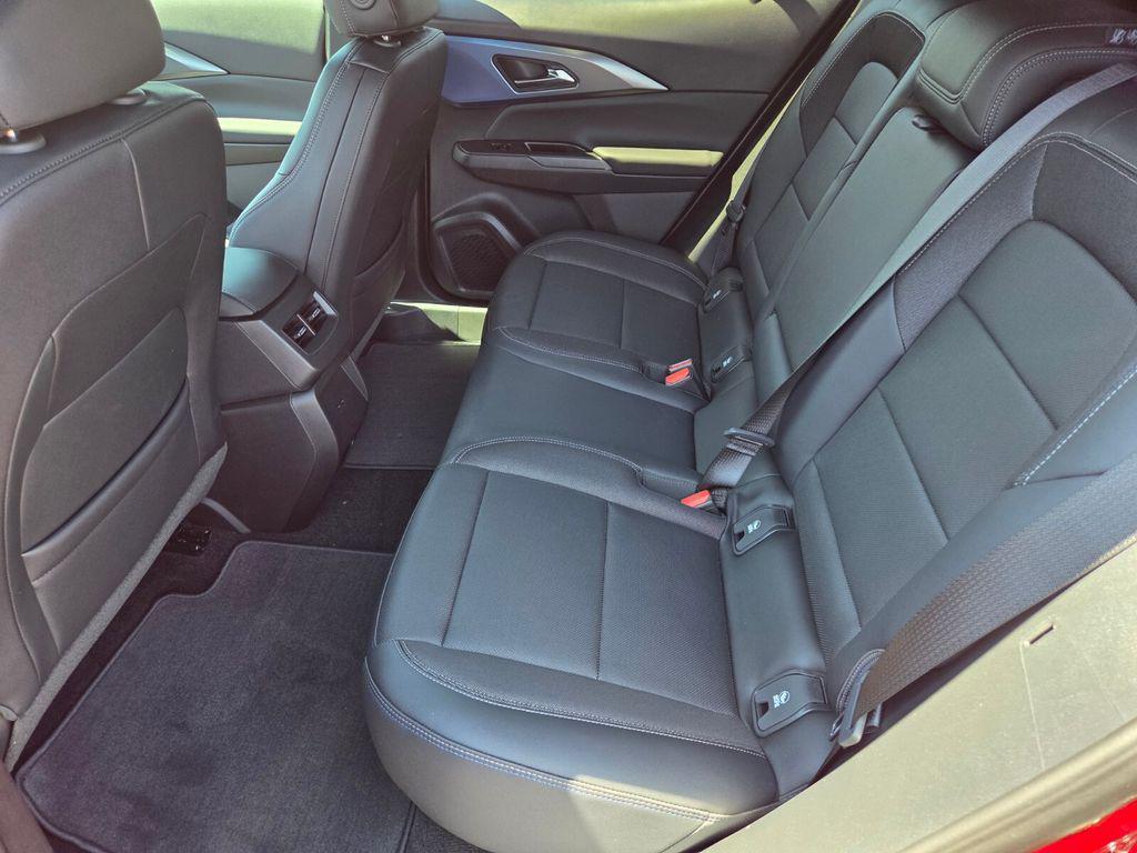 new 2025 Chevrolet Equinox EV car, priced at $44,355