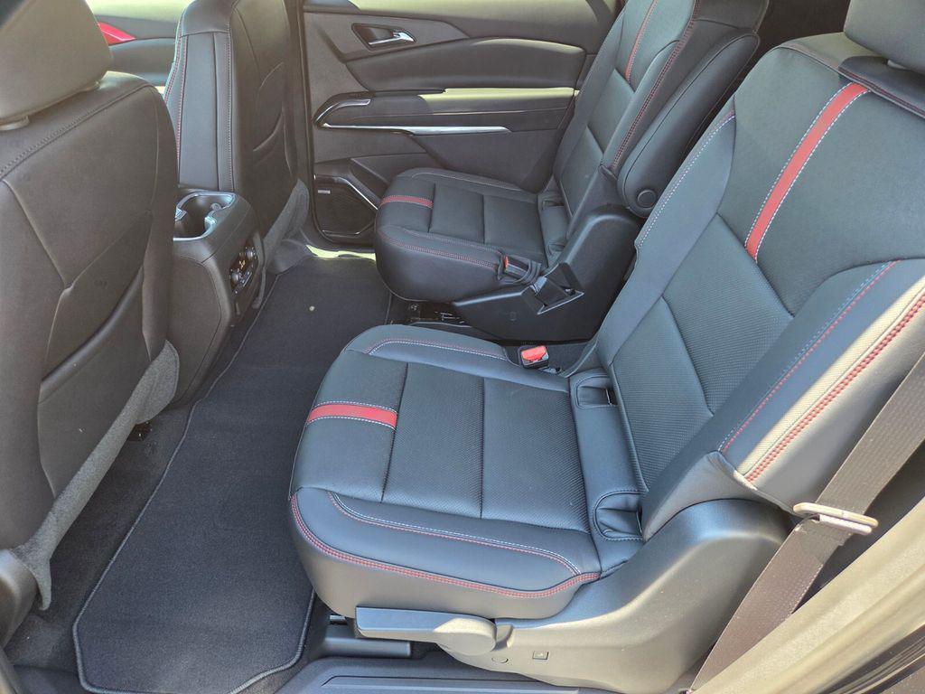 new 2026 Chevrolet Traverse car, priced at $59,040