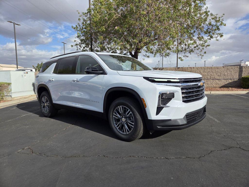 new 2026 Chevrolet Traverse car, priced at $45,340