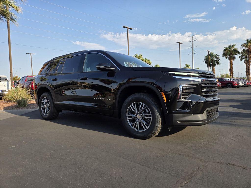 new 2025 Chevrolet Traverse car, priced at $42,694