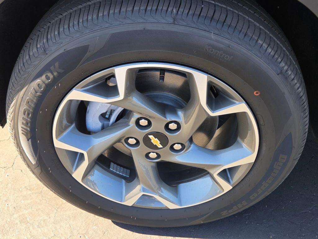 new 2026 Chevrolet Trax car, priced at $25,885