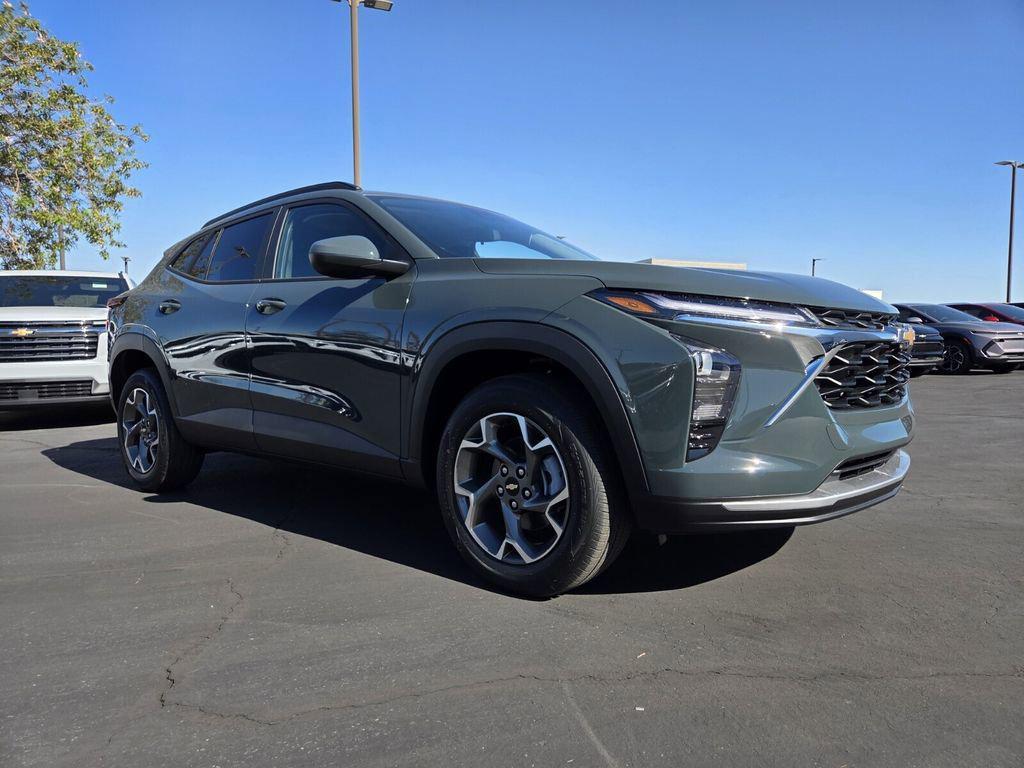 new 2026 Chevrolet Trax car, priced at $25,885