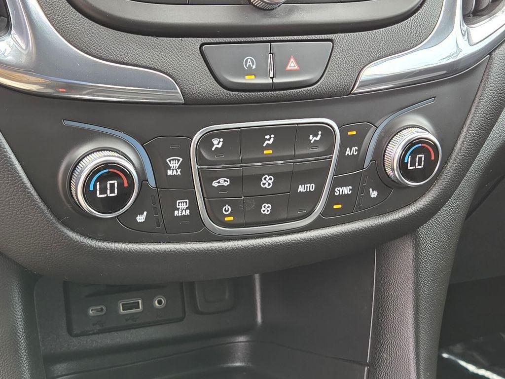 used 2023 Chevrolet Equinox car, priced at $21,102