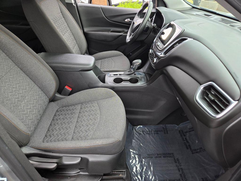 used 2023 Chevrolet Equinox car, priced at $21,102