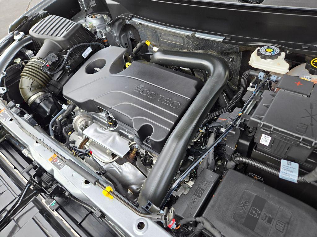 used 2023 Chevrolet Equinox car, priced at $21,102