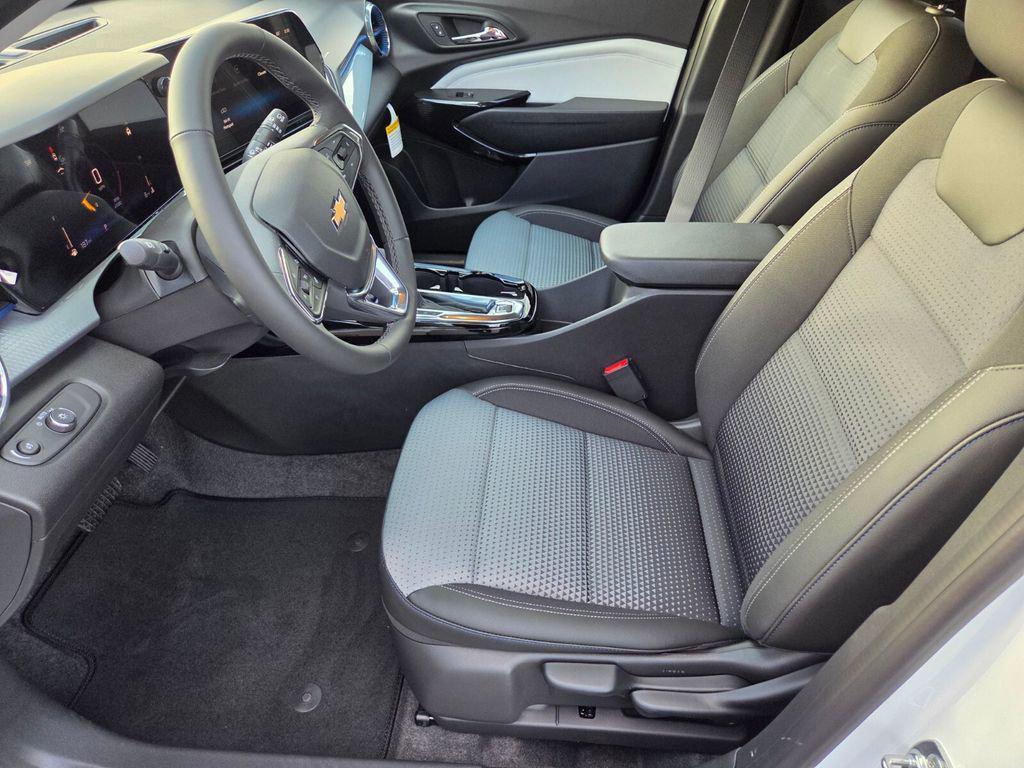 new 2026 Chevrolet Trax car, priced at $26,175