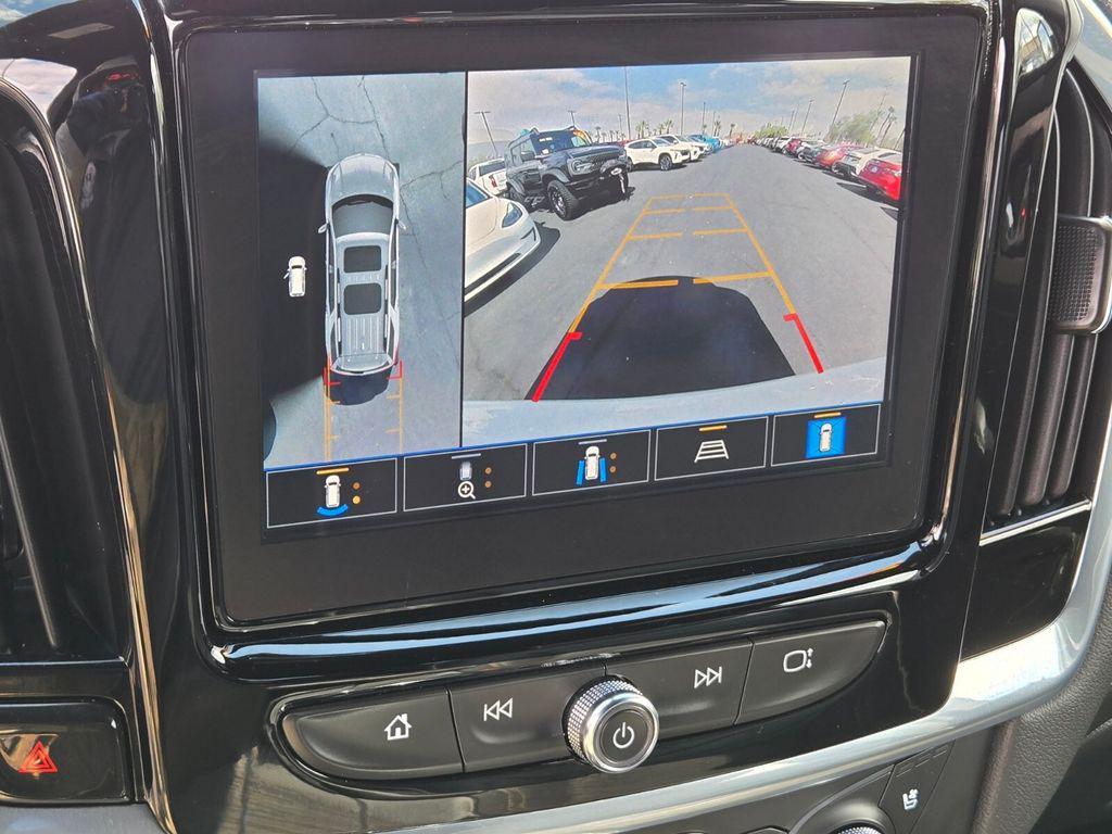 used 2022 Chevrolet Traverse car, priced at $34,993