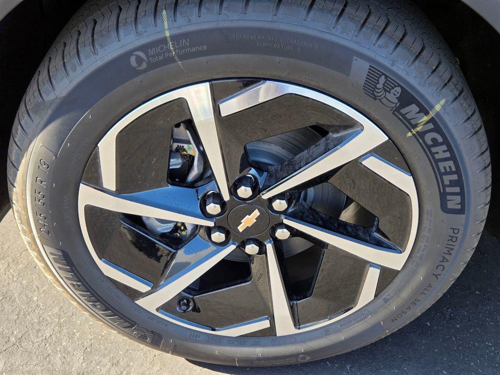 new 2026 Chevrolet Equinox EV car, priced at $31,684