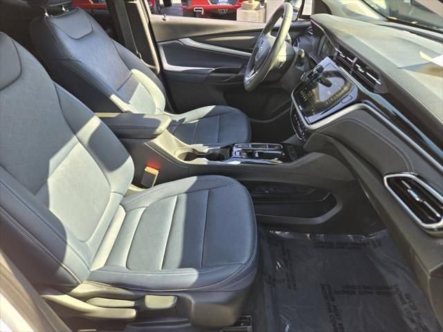 used 2022 Chevrolet Bolt EUV car, priced at $22,051