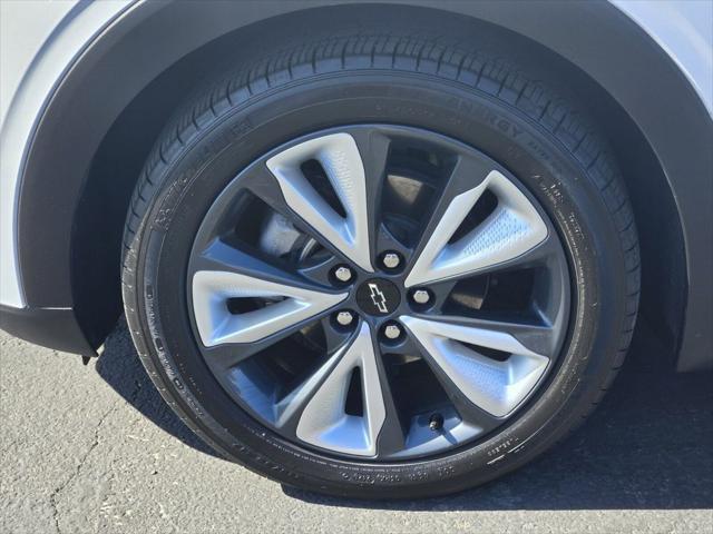 used 2022 Chevrolet Bolt EUV car, priced at $22,051