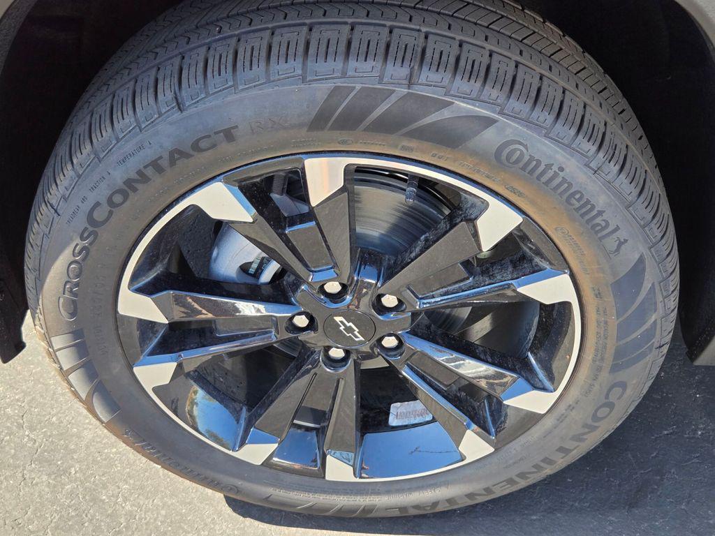 new 2026 Chevrolet Equinox car, priced at $36,935