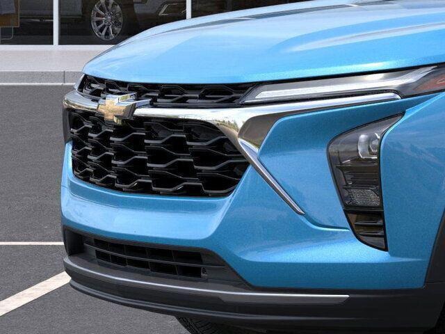 new 2025 Chevrolet Trax car, priced at $25,650
