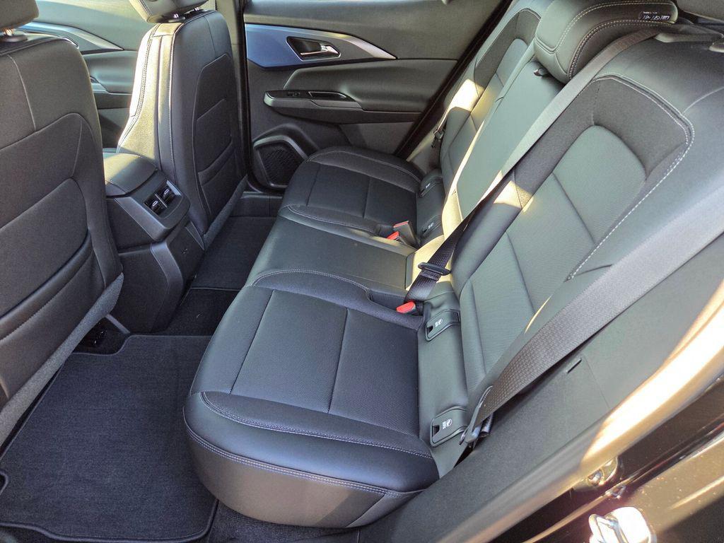 new 2025 Chevrolet Equinox EV car, priced at $43,860