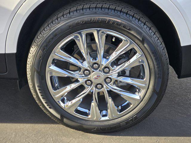 used 2021 Cadillac XT5 car, priced at $29,988