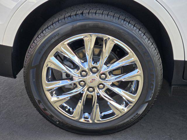 used 2021 Cadillac XT5 car, priced at $29,988