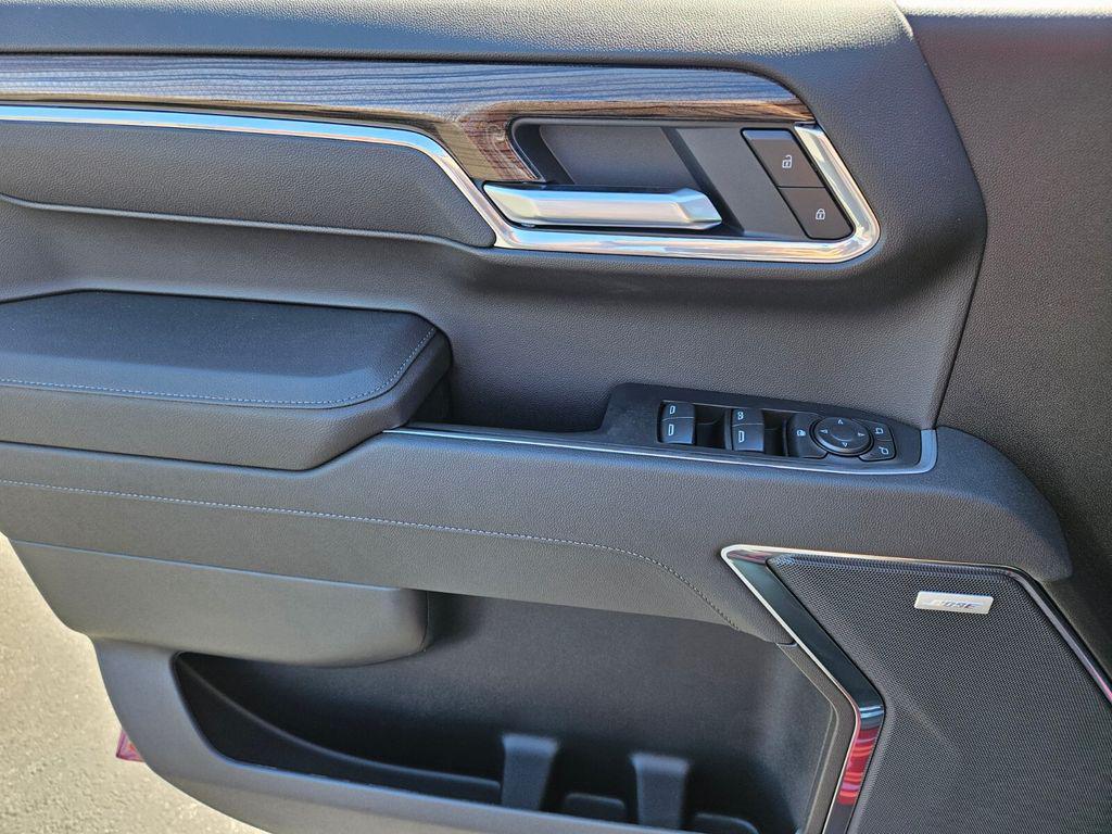 new 2025 Chevrolet Silverado 1500 car, priced at $66,385