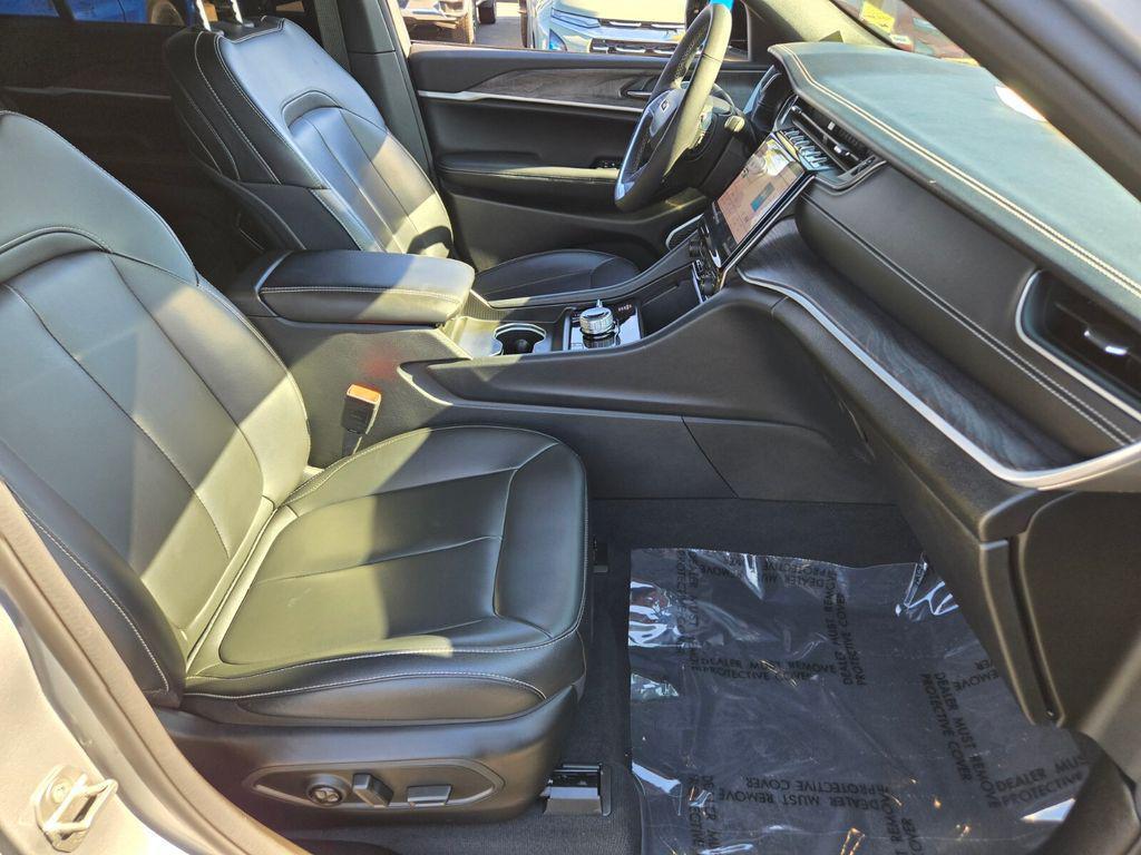 used 2024 Jeep Grand Cherokee 4xe car, priced at $31,994