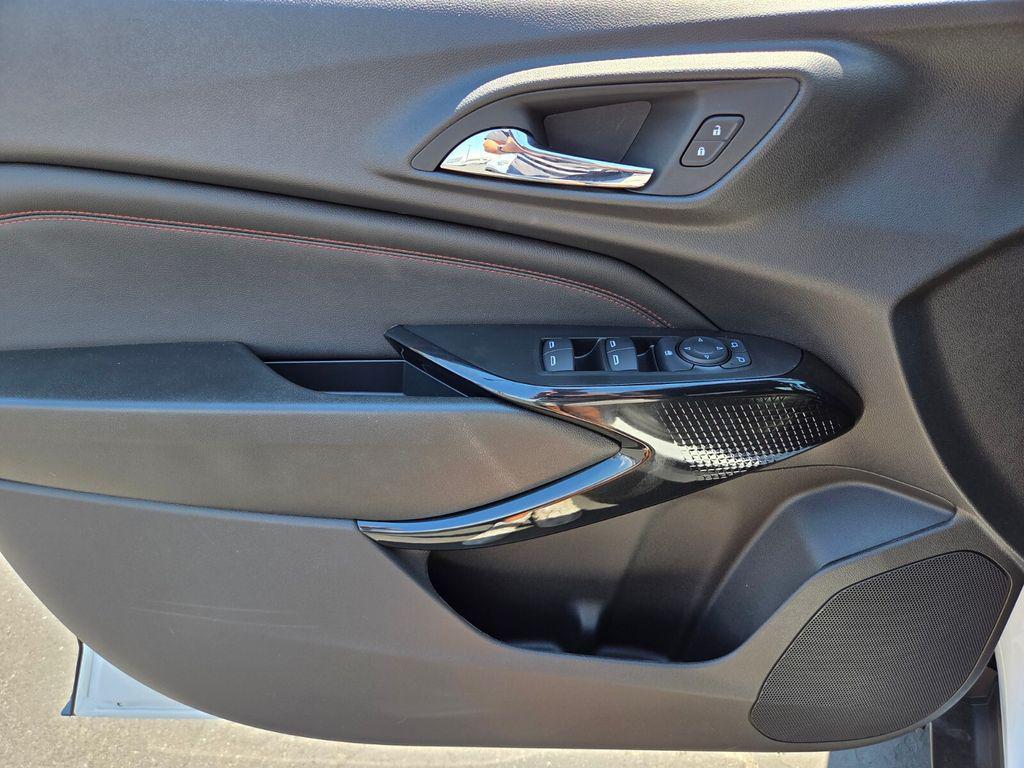 new 2025 Chevrolet Trax car, priced at $26,980
