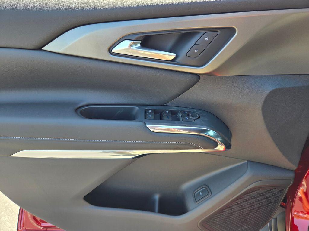 new 2026 Chevrolet Traverse car, priced at $44,840