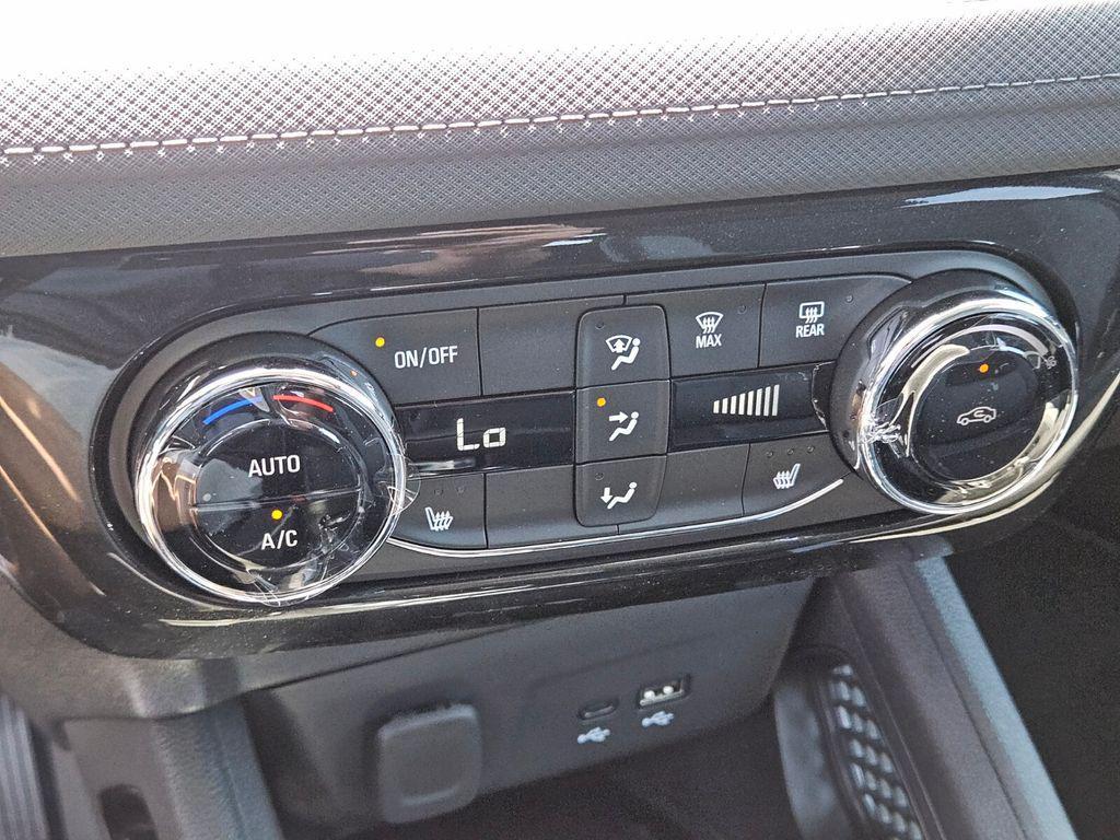 new 2026 Chevrolet TrailBlazer car, priced at $29,385