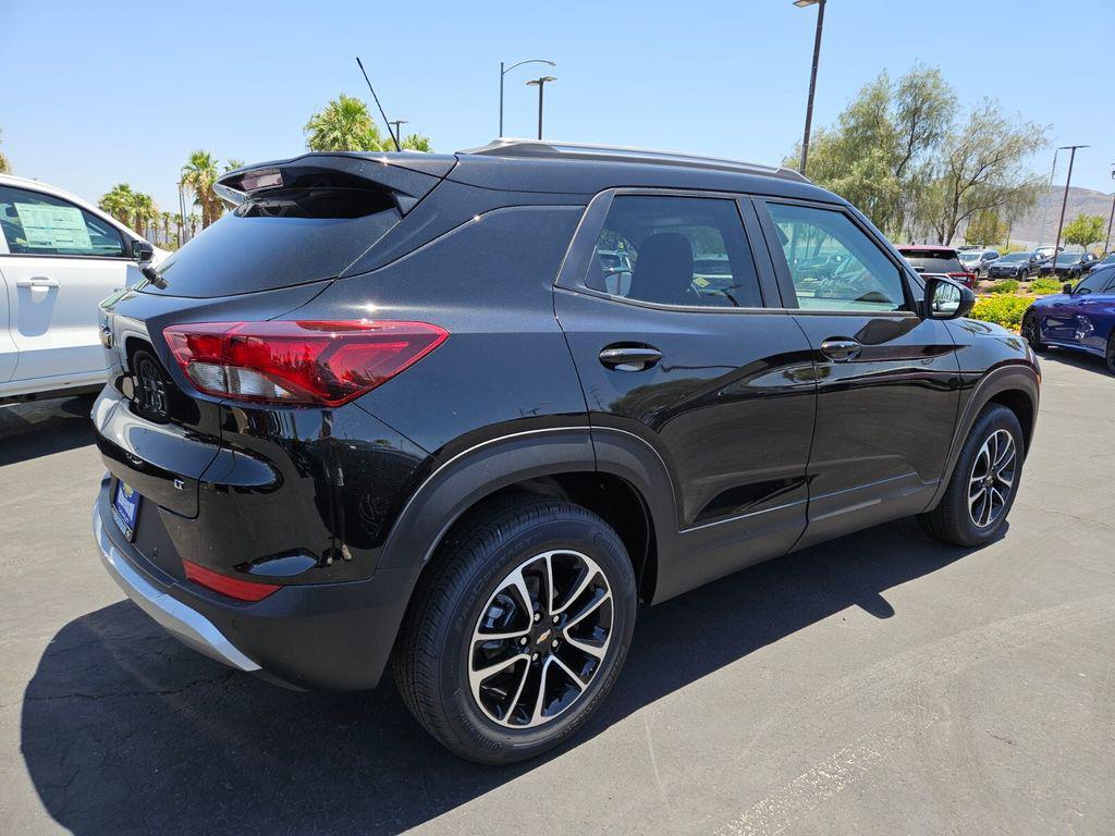 new 2026 Chevrolet TrailBlazer car, priced at $29,385