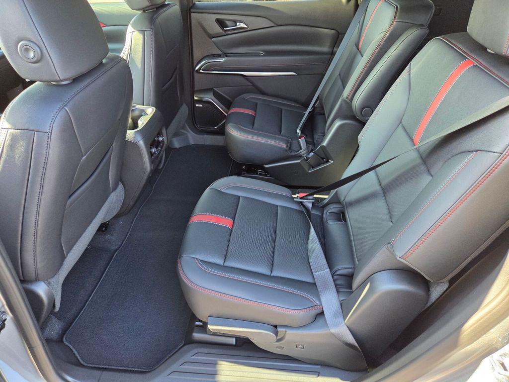 new 2026 Chevrolet Traverse car, priced at $57,390
