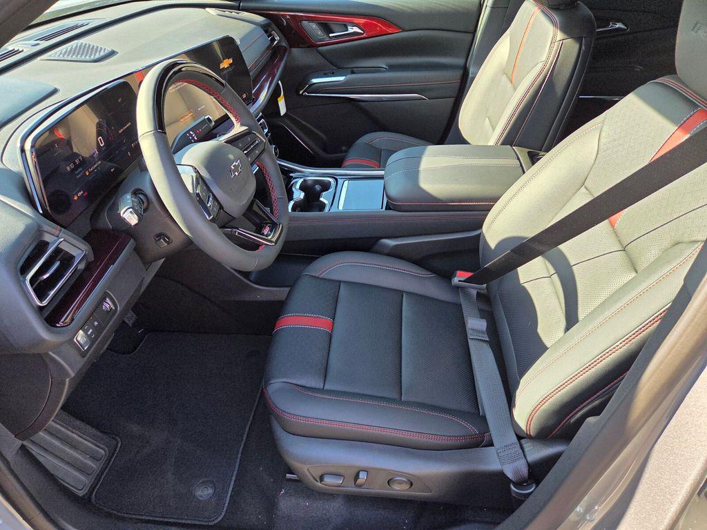 new 2026 Chevrolet Traverse car, priced at $57,390