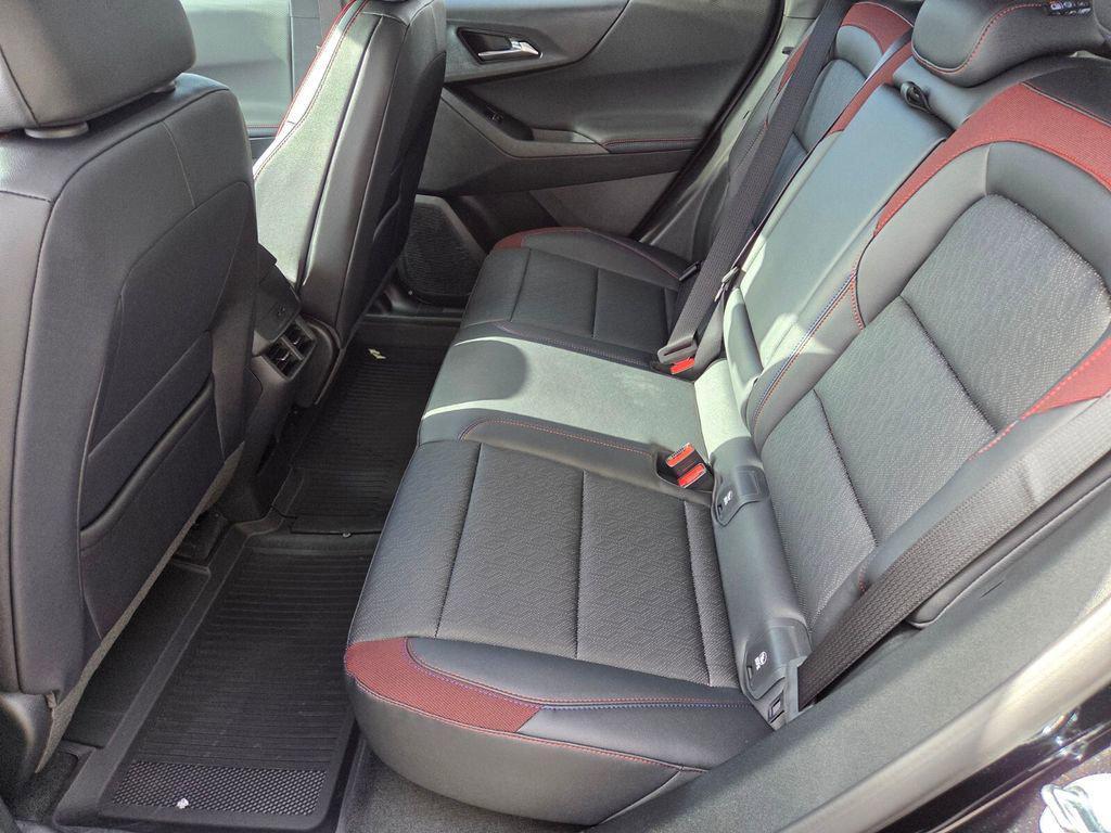 new 2026 Chevrolet Equinox car, priced at $32,684