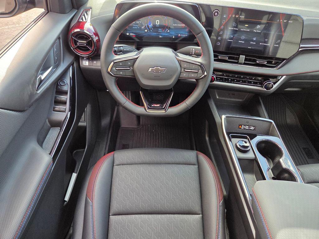 new 2026 Chevrolet Equinox car, priced at $32,684